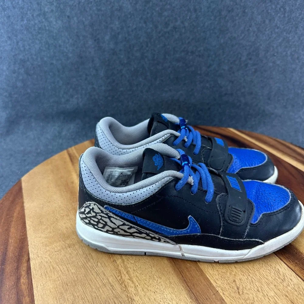NIB Air Jordan Legacy Low Sneakers Black Game Royal White CD9055-041 Size 1Y